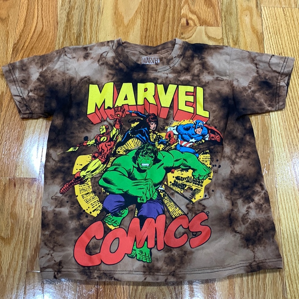 Boys Marvel t-shirt